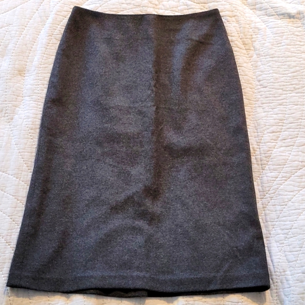 Womens BCBG grey wool blend pencil skirt Size 4